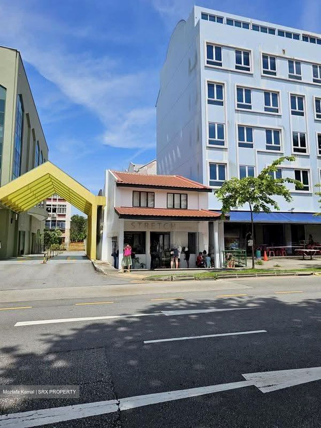 Changi Road (D14), Shop House #621552991